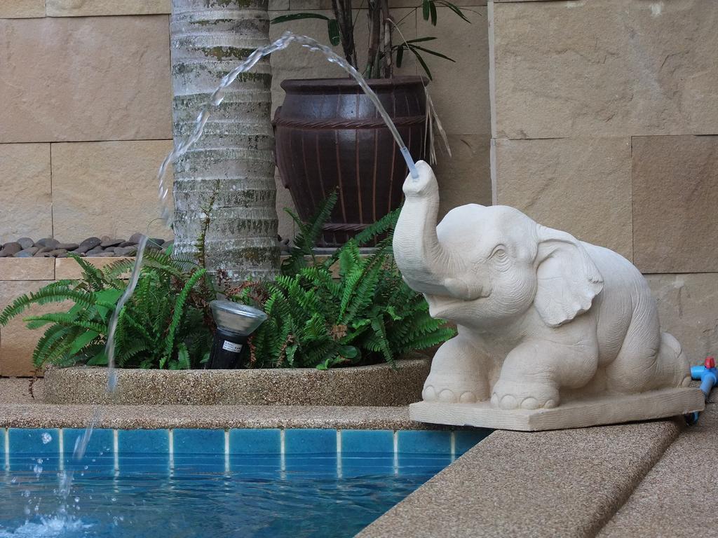 Katanoi Resort Phuket Buitenkant foto